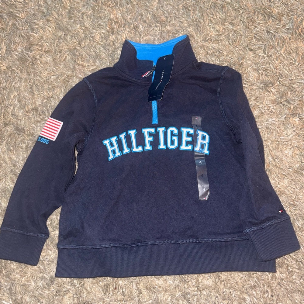 NWT Boys Hilfiger Navy Pullover with Blue Accent size 4